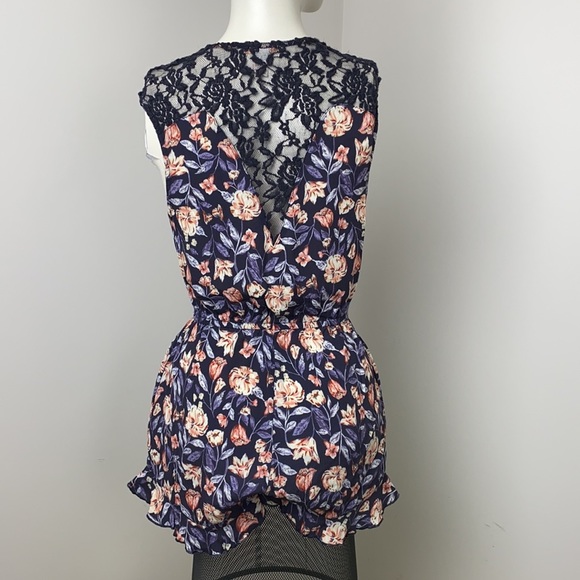 F21 Purple Multi-Floral Print Mini Romper Sz S - Picture 10 of 16